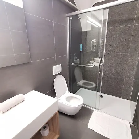 Cha Cha Casa de hóspedes Liubliana