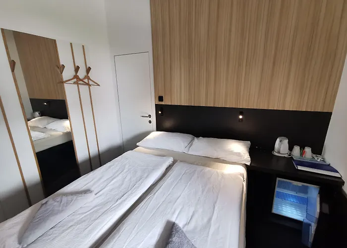 Cha Cha Affittacamere 3*